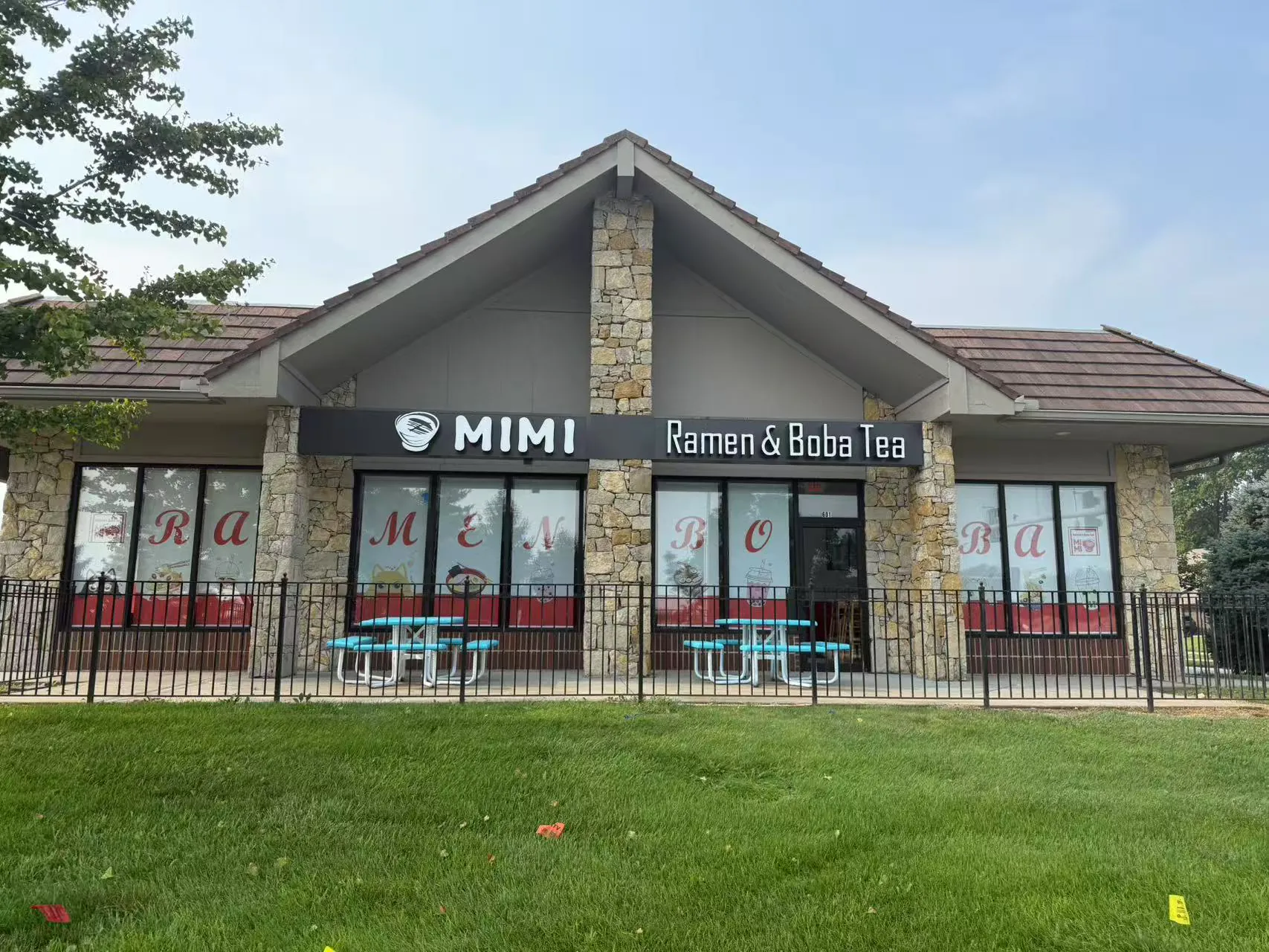 Sign for MIMI Kamen & Boba Tea shop featuring Japanese ramen and bubble tea